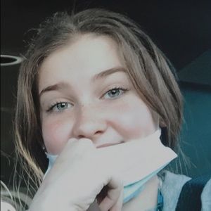 Meet your Posher, Laylah